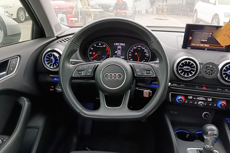 Audi A3 2018 #11 Audi A3 2018 car image #11