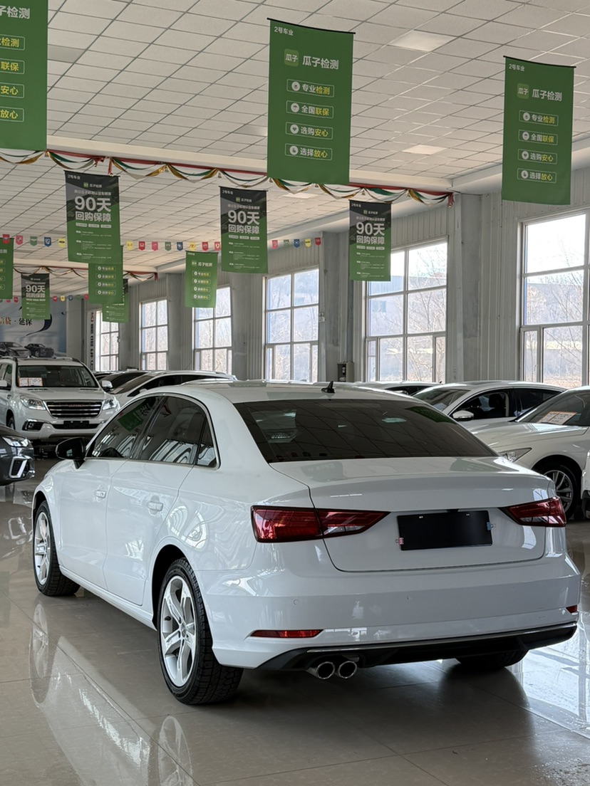 Audi A3 2019 car image #4