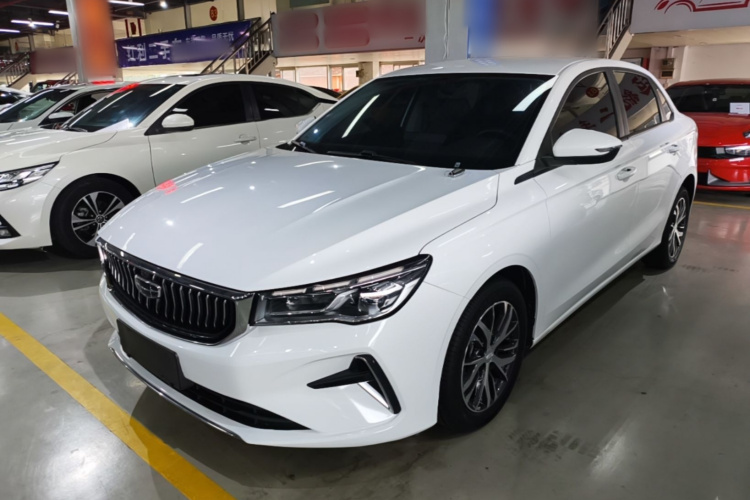 GEELY Emgrand 2023 #2 GEELY Emgrand 2023 car image #2