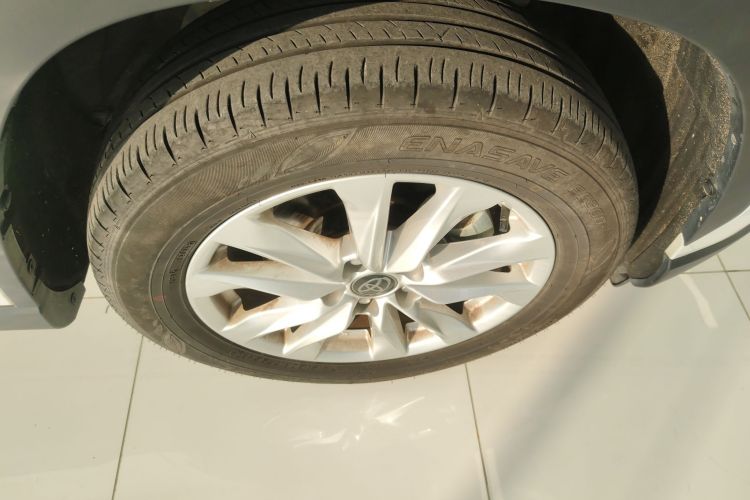 Toyota Corolla Cross 2024 изображение автомобиля #9