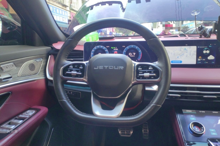 Jetour X70 PLUS 2022 car image #12