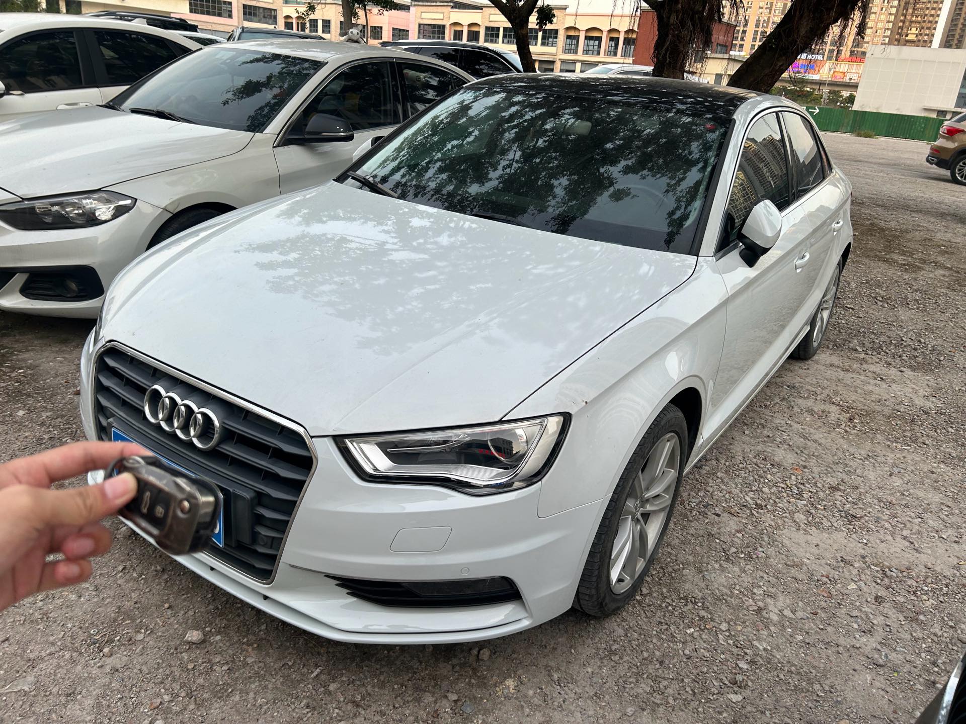 2016 2016 car image