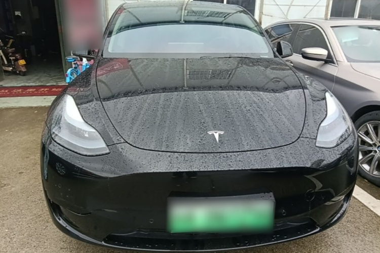 Tesla Model Y 2023 #3 Tesla Model Y 2023 car image #3