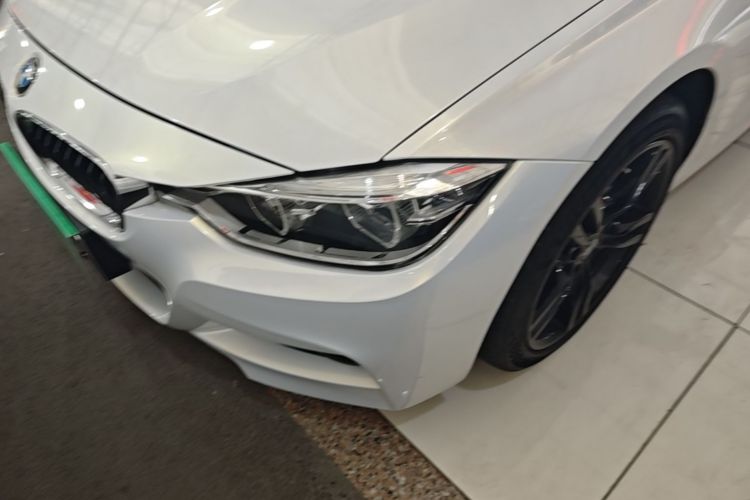 BMW 3 Series 2018 #23 BMW 3 Series 2018 car image #23
