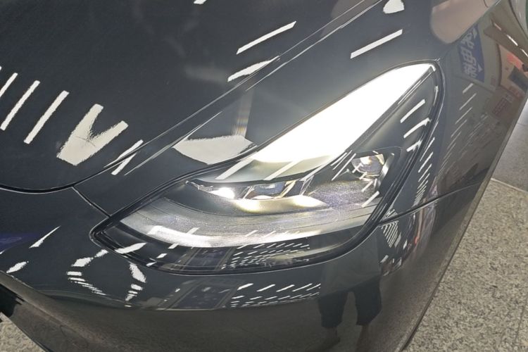 Tesla Model Y 2024 #23 Tesla Model Y 2024 car image #23