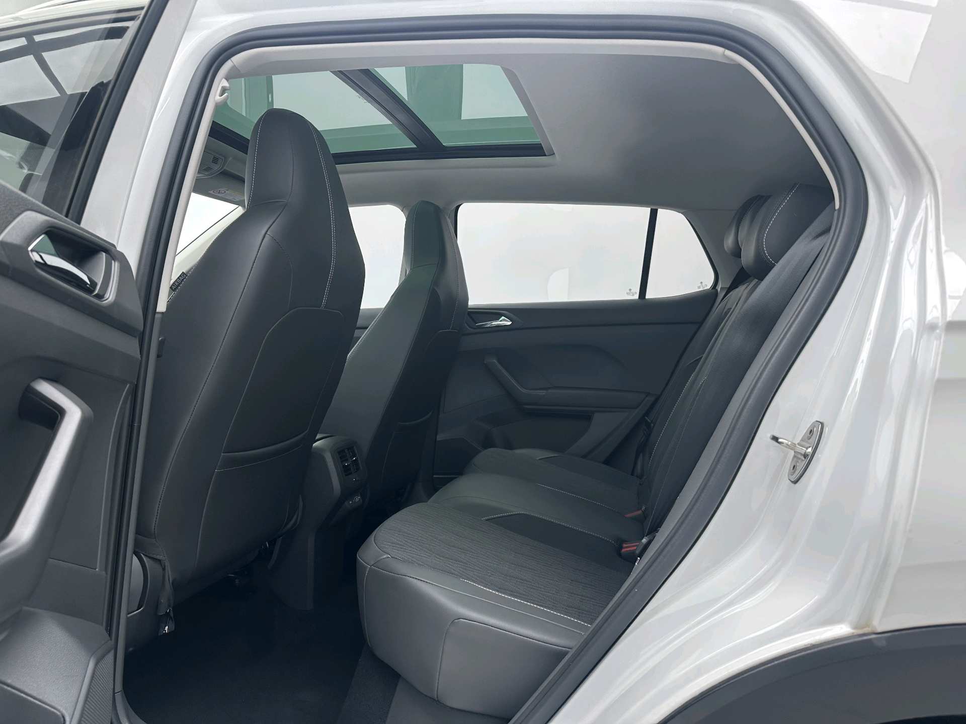 Volkswagen T-Cross 2022 #6 Volkswagen T-Cross 2022 immagine di auto #6
