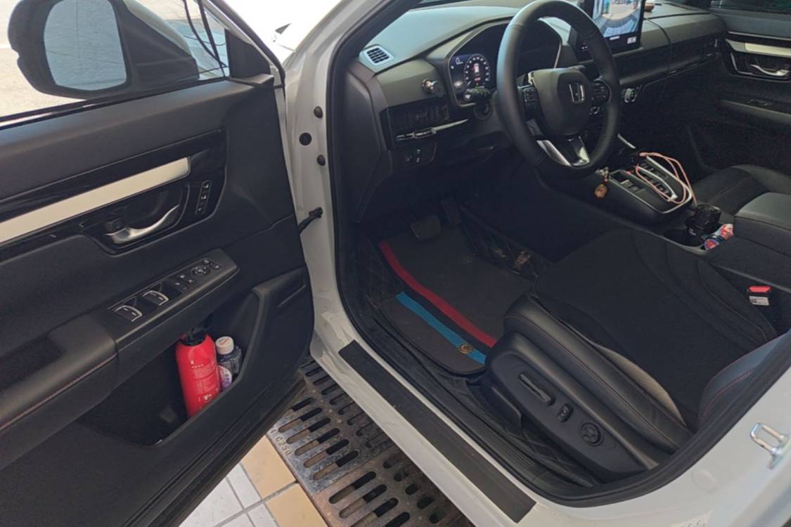 Honda CR-V 2024 car image #17