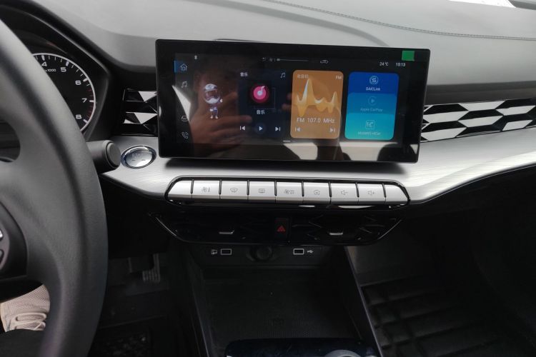 MG 5 2026 image de voiture #17