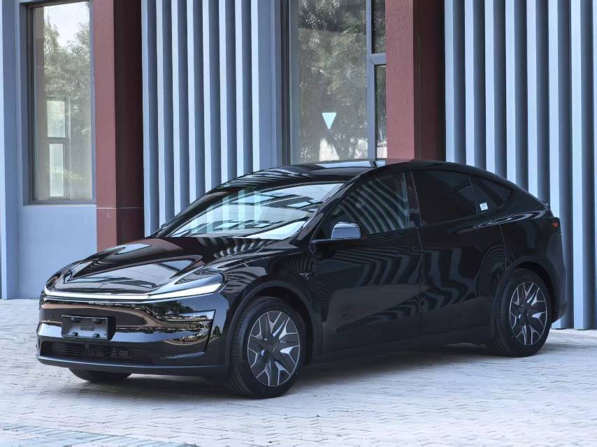 Tesla Model Y 2026 Tesla Model Y 2026 car image