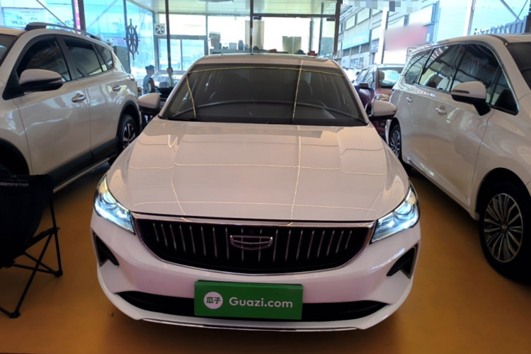 GEELY Emgrand 2022 #3 GEELY Emgrand 2022 car image #3