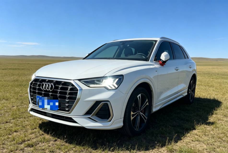Audi Q3 2020 car image 
