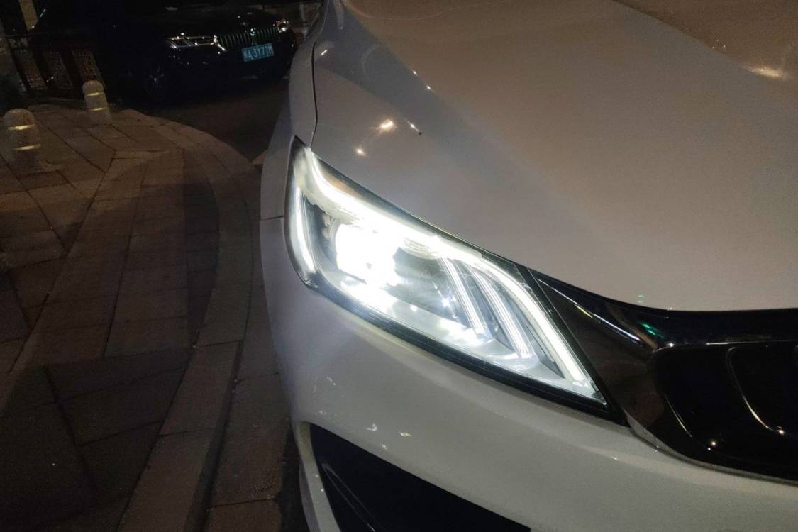 GEELY Binray 2020 #7 GEELY Binray 2020 صورة سيارة #7