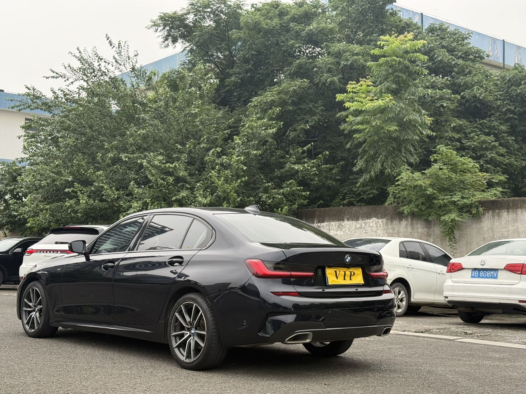 BMW 3 Series 2020 car image #9
