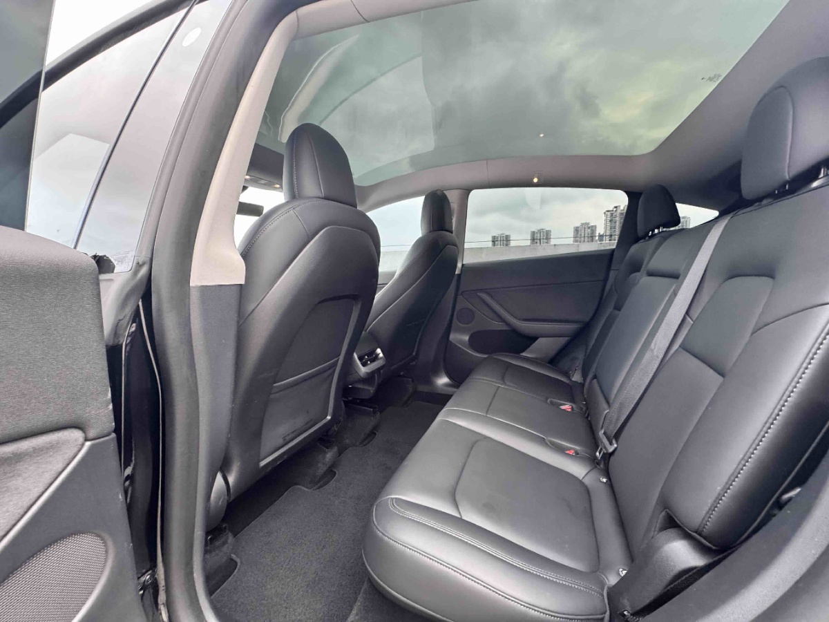 Tesla Model Y 2021 #8 Tesla Model Y 2021 car image #8