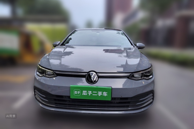 Volkswagen Golf 2023 car image #3