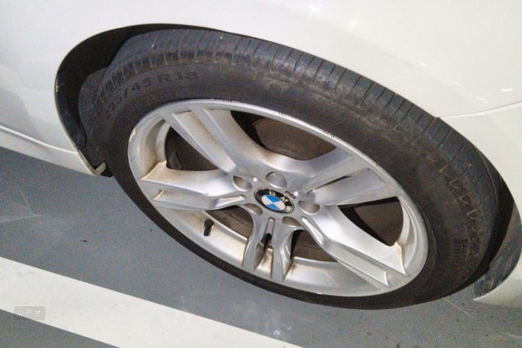 BMW 3 Series 2017 #9 BMW 3 Series 2017 car image #9