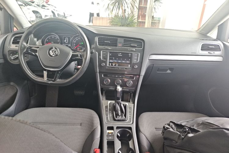 Volkswagen Golf 2017 #10 Volkswagen Golf 2017 car image #10