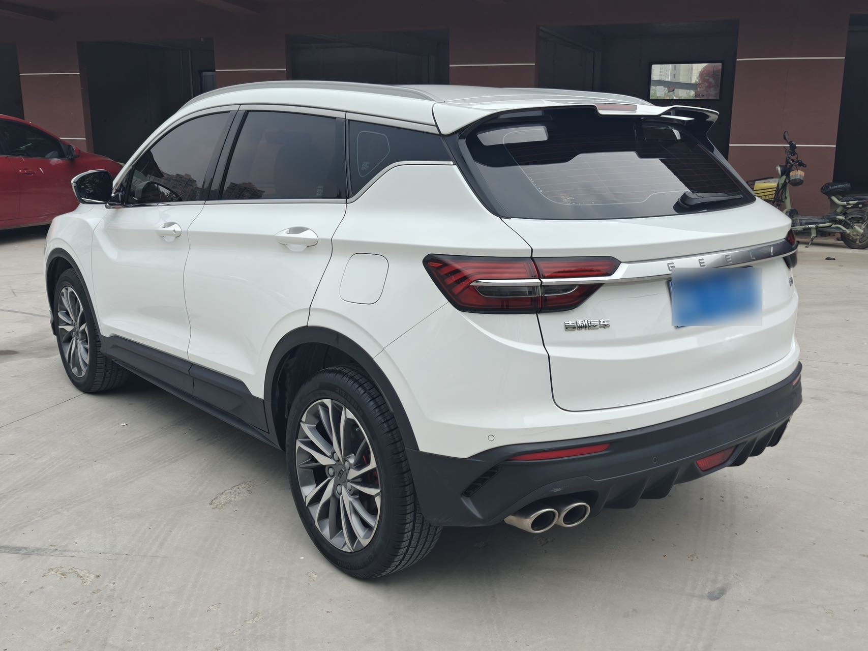 GEELY Coolray 2019 imagen de coche #3