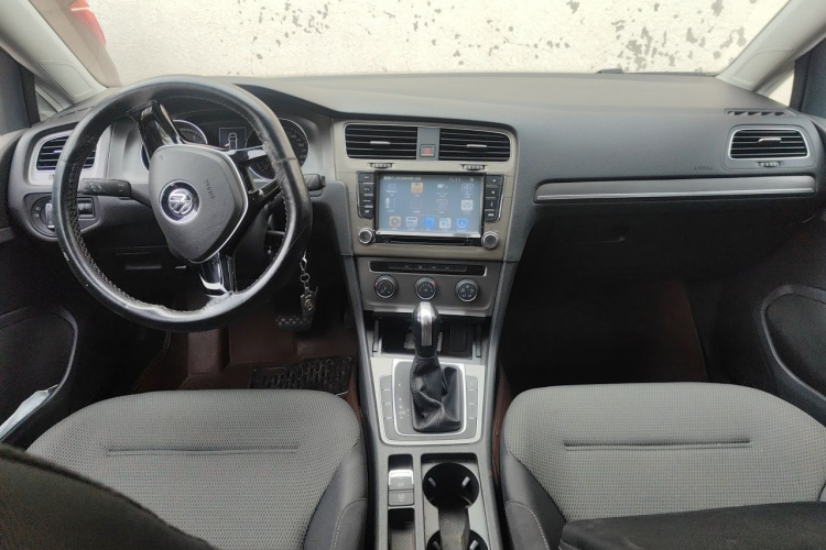 Volkswagen Golf 2014 car image #7