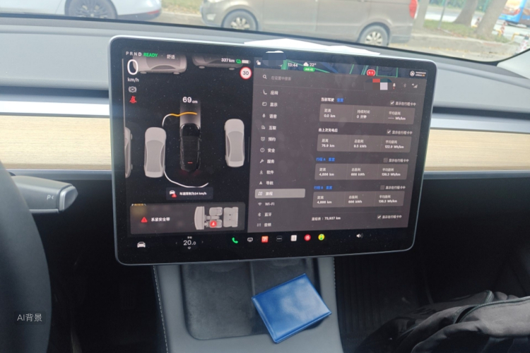 Tesla Model Y 2022 #13 Tesla Model Y 2022 car image #13