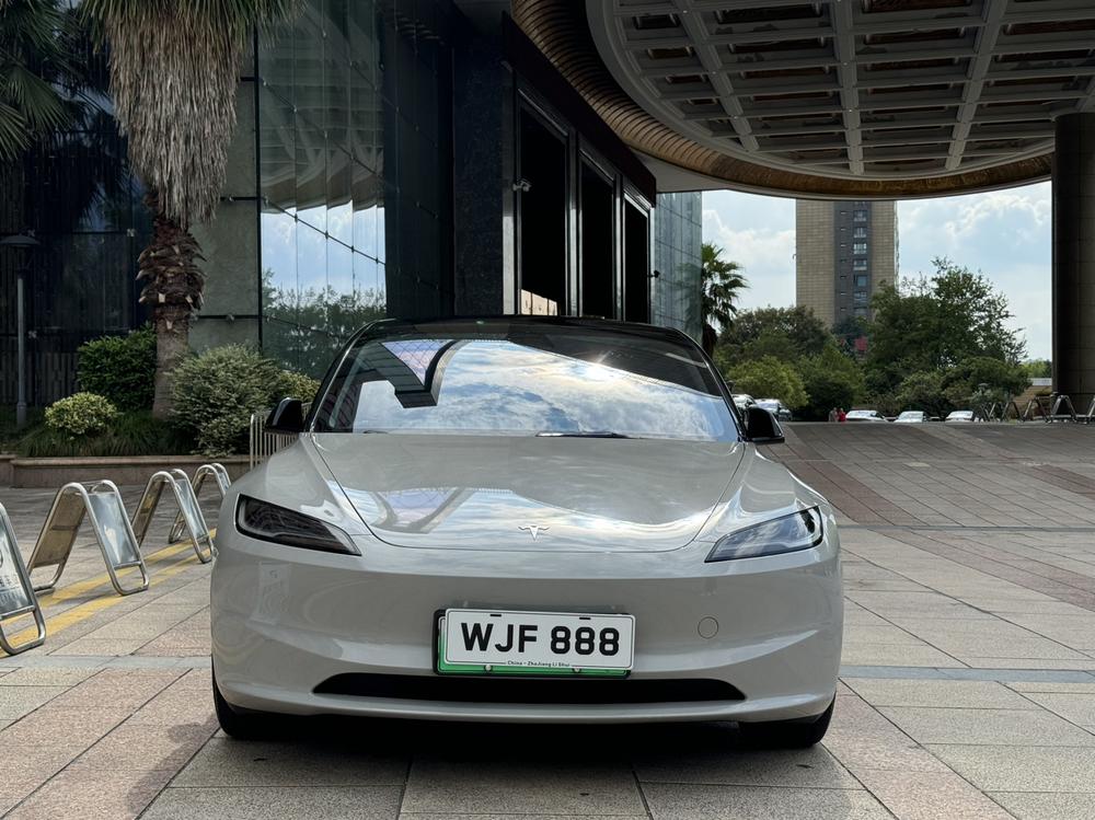 Tesla Model 3 2024 #2 Tesla Model 3 2024 car image #2
