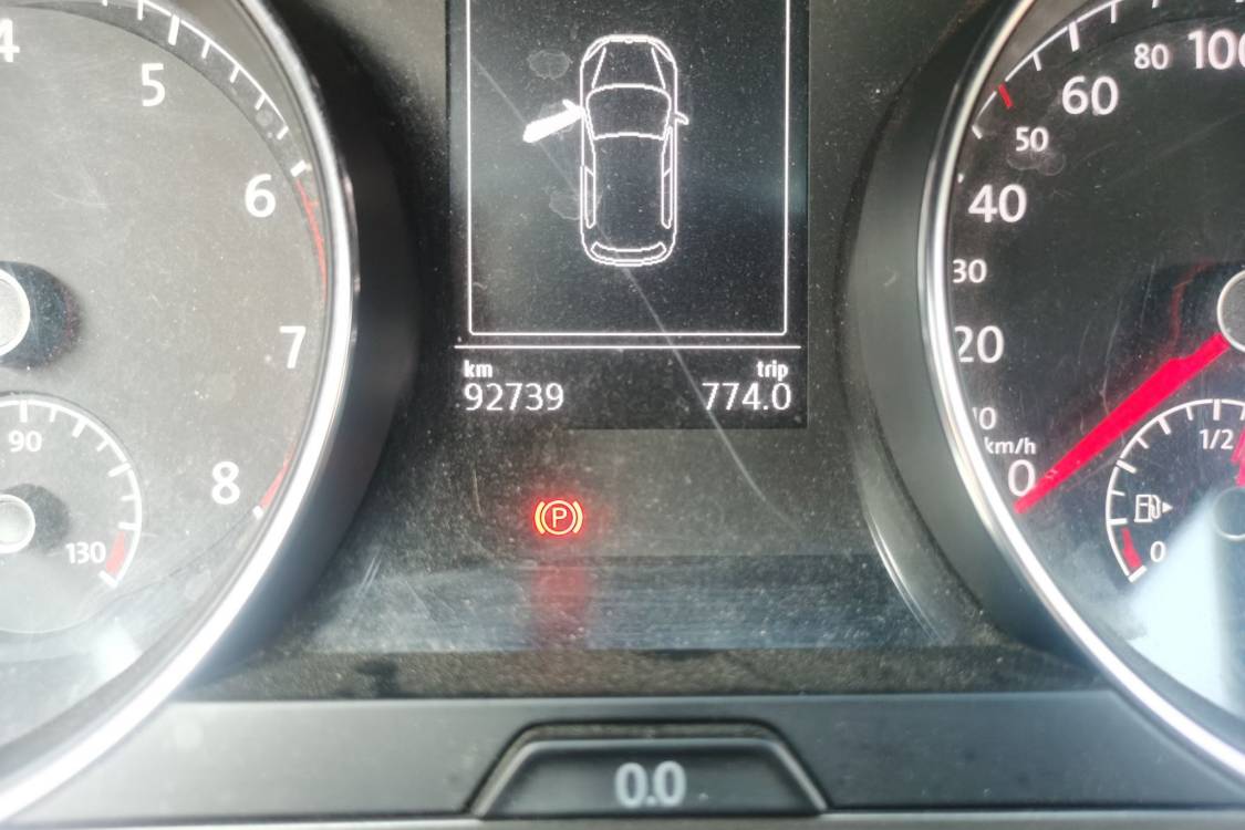 Volkswagen Golf 2015 car image #25