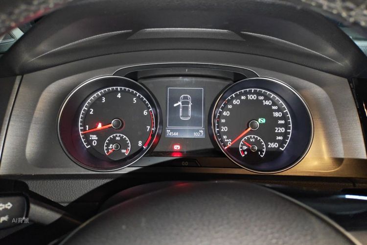 Volkswagen Golf 2016 car image #13