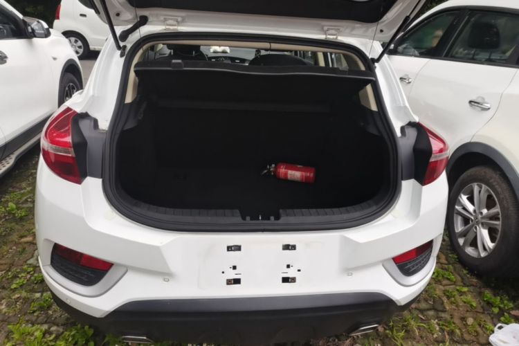 GEELY Emgrand GS 2017 #19 GEELY Emgrand GS 2017 car image #19