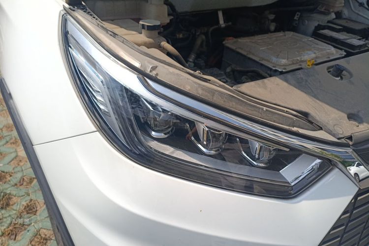 BYD Yuan New Energy 2020 car image #8