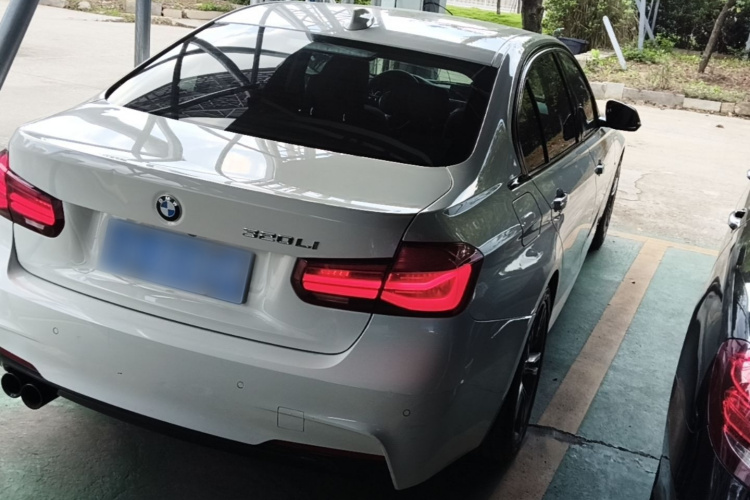 BMW 3 Series 2018 #7 BMW 3 Series 2018 car image #7