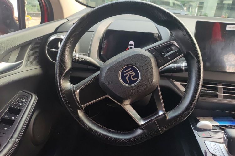 BYD Yuan New Energy 2020 immagine di auto #12