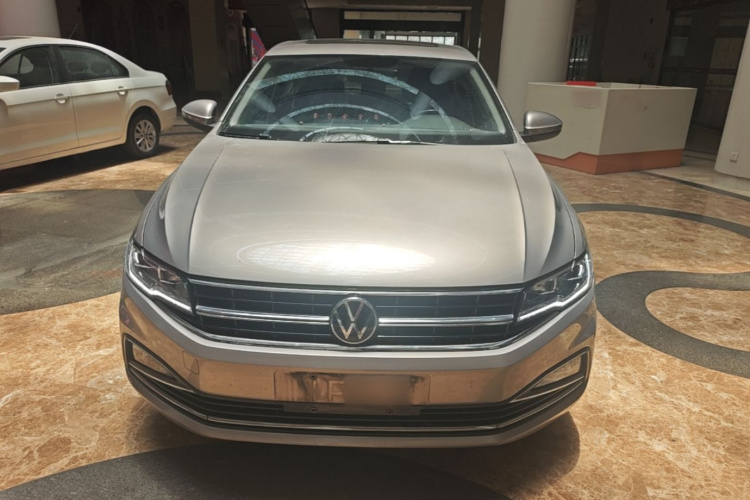 Volkswagen Bora 2021 car image #3