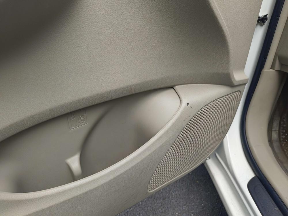 Toyota Corolla 2013 immagine di auto #19