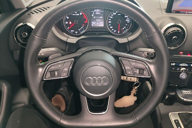 Audi A3 2018 #11 Audi A3 2018 car image #11