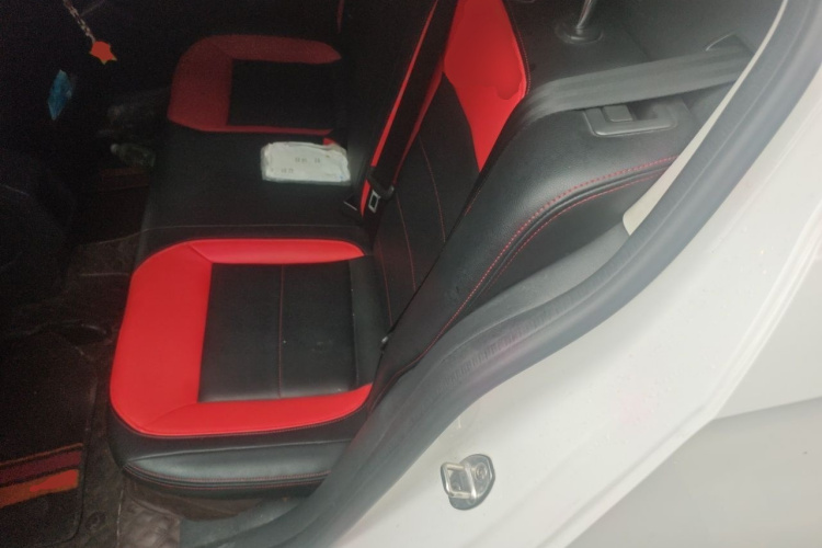 Volkswagen Lavida 2019 #14 Volkswagen Lavida 2019 car image #14