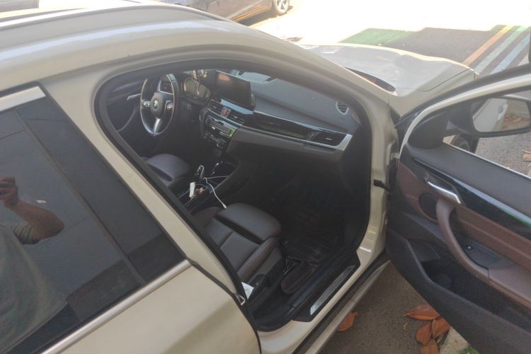 BMW X1 2020 car image #23