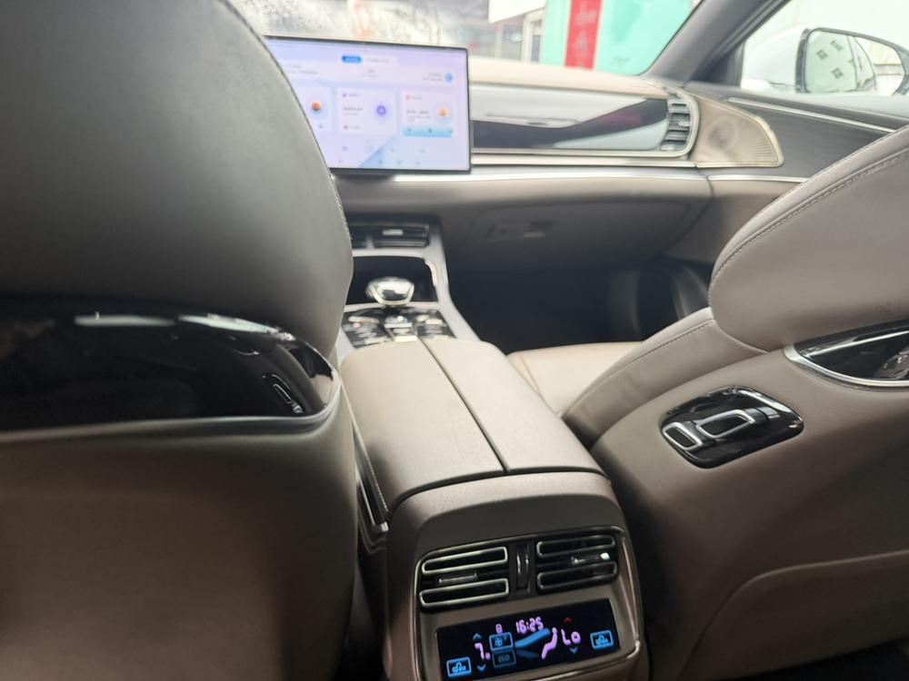 BYD Han 2022 car image #6