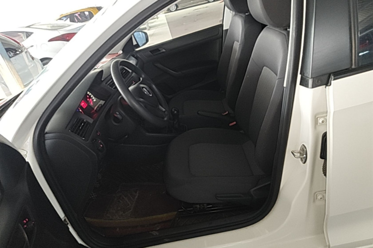 Volkswagen Santana 2016 #19 Volkswagen Santana 2016 car image #19