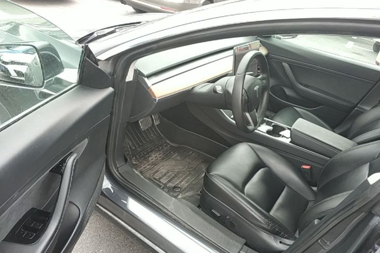 Tesla Model 3 2020 #16 Tesla Model 3 2020 car image #16
