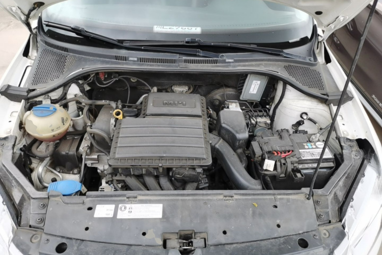 Volkswagen Santana 2016 car image #20
