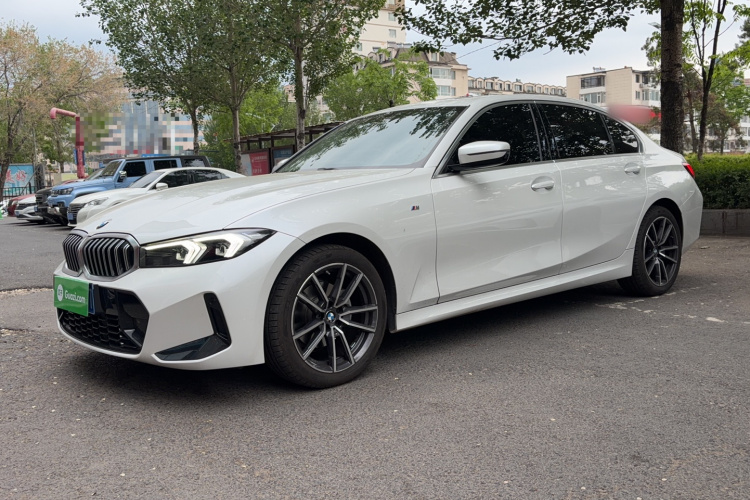 BMW 3 Series 2023 #2 BMW 3 Series 2023 car image #2