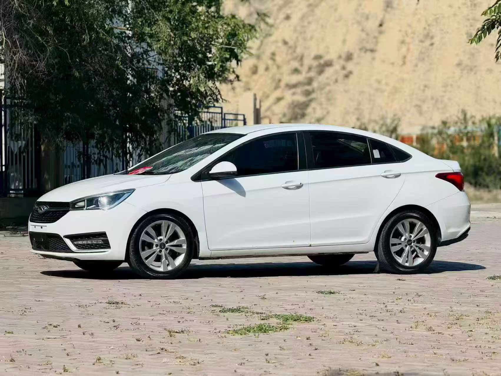 Chery Arrizo 5 2016 Chery Arrizo 5 2016 car image