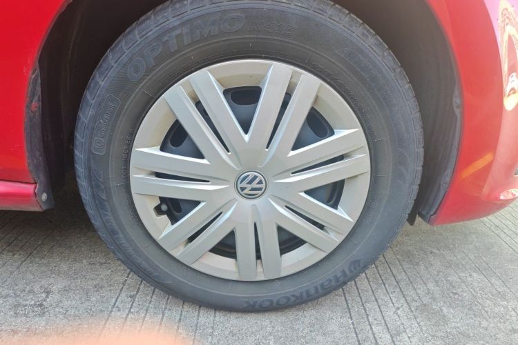 Volkswagen Polo 2018 car image #9