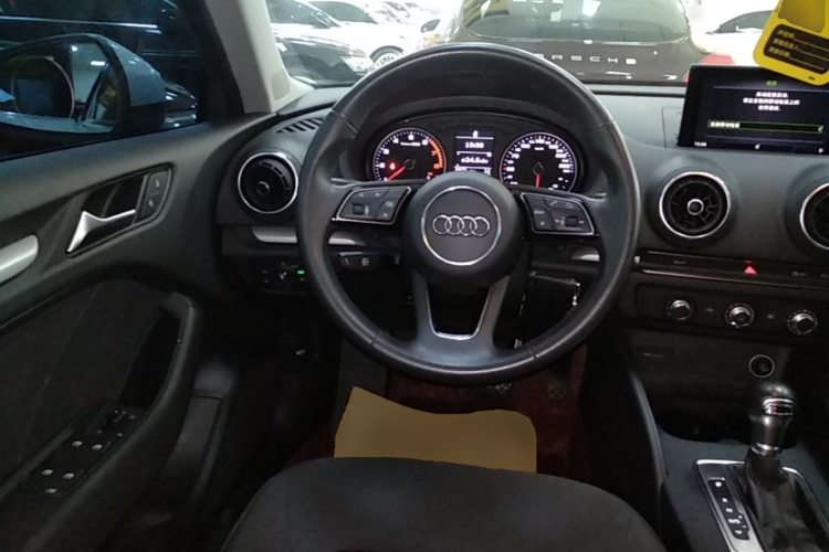 Audi A3 2020 immagine di auto #15