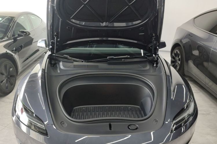 Tesla Model 3 2025 #22 Tesla Model 3 2025 car image #22