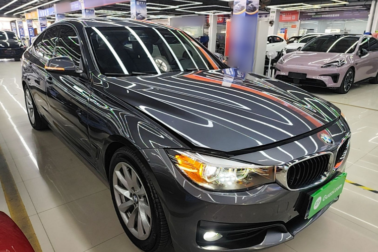 BMW 3 Series GT 2018 imagem de carro #4