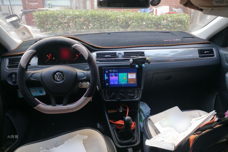 Volkswagen Santana 2018 car image #11