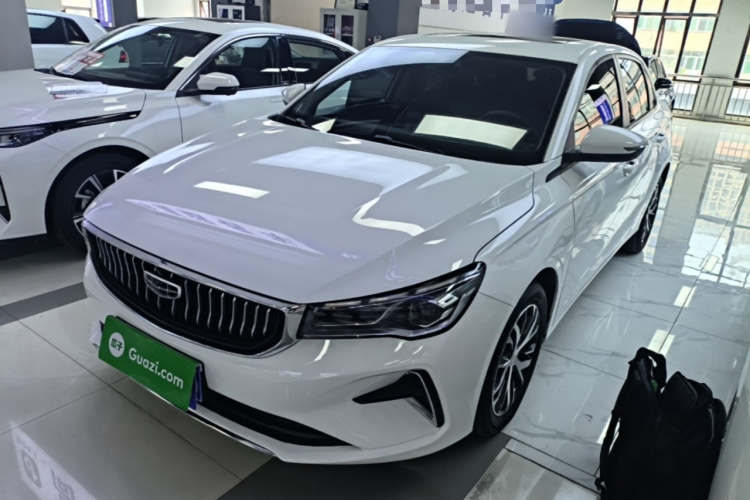 GEELY Emgrand 2022 #2 GEELY Emgrand 2022 car image #2