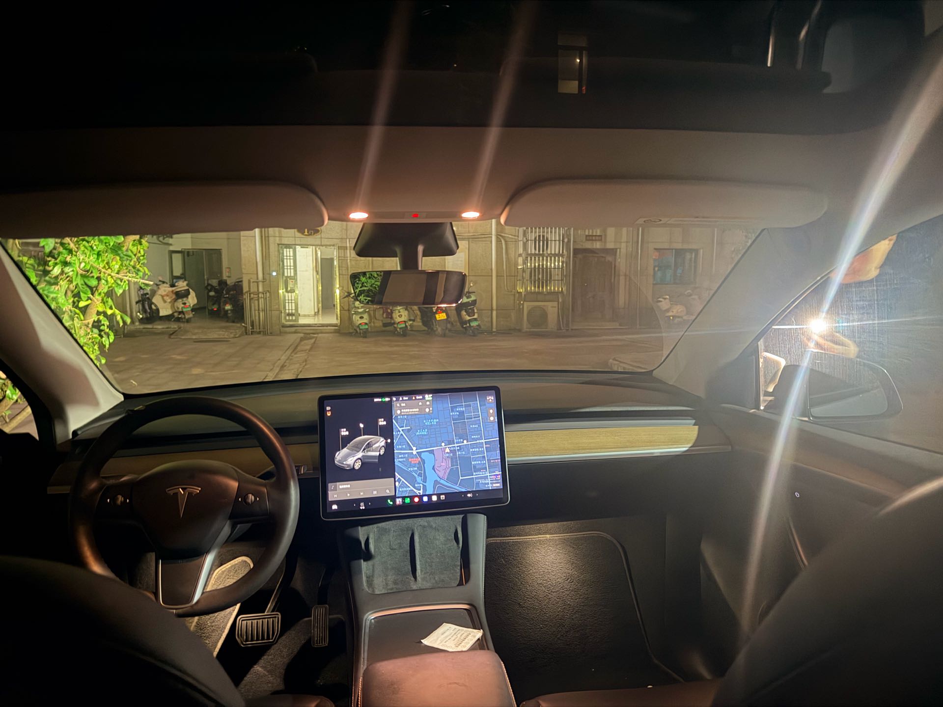 Tesla Model Y 2021 #5 Tesla Model Y 2021 car image #5