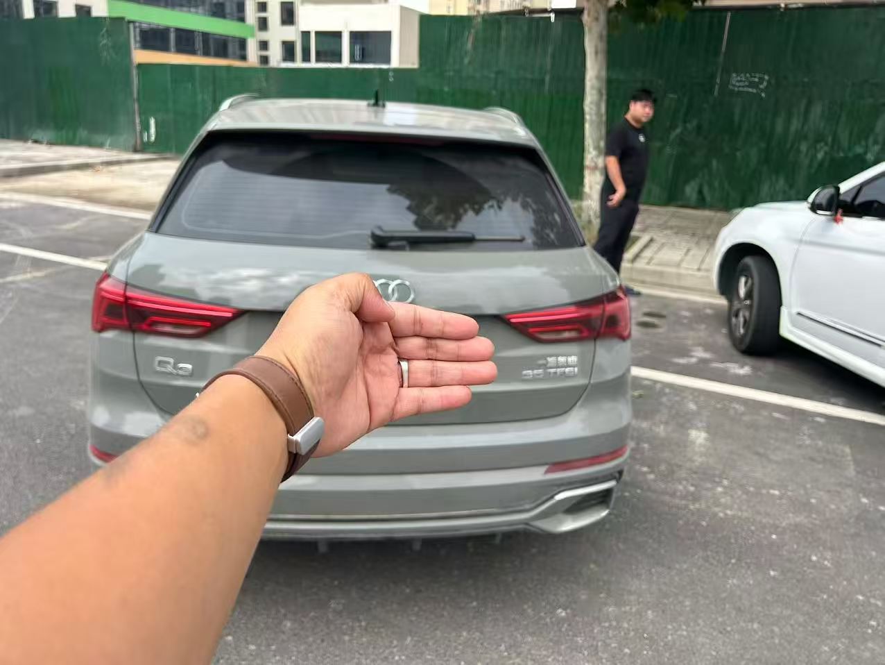 Audi Q3 2025 car image #8